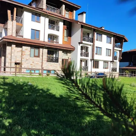 From Sunrise To Sunset At Oak Apartman *